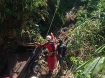 Pikap Pegowes Jatuh ke Jurang 15 Meter di Lereng Merapi Klaten