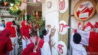 Semangat HUT RI dirasakan masyarakat di berbagai daerah melalui beragam kegiatan meriah.