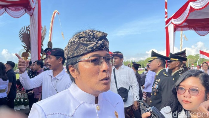 Wakil Gubernur Bali I Nyoman Giri Prasta saat ditemui di Lapangan Niti Mandala Renon, Denpasar, Minggu (17/8/2025).