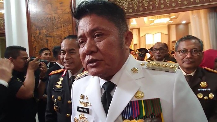 Gubernur Sumsel Herman Deru