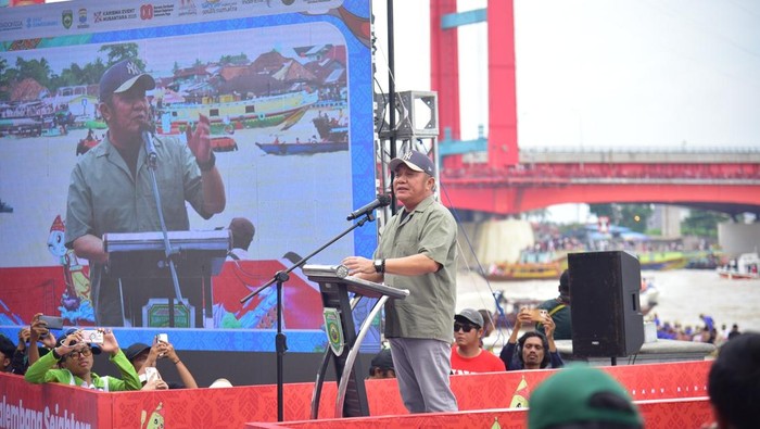 Gubernur Sumsel Herman Deru