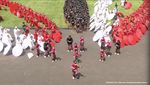 Pacu Jalur-Tabola Bale Goyang Istana, Prabowo Turun dari Mimbar Kehormatan