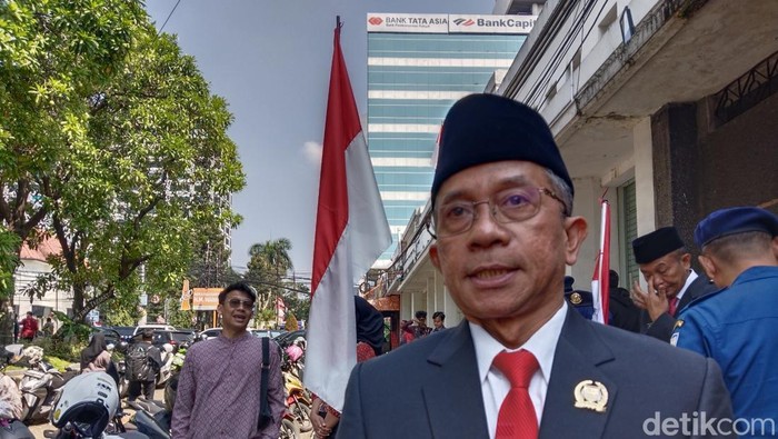 Ketua DPRD Kota Bandung Asep Mulyadi