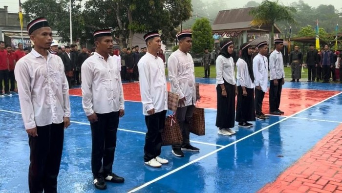 Lapas Kelas IIA Kendari memberikan remisi kepada 2.142 napi memperingati HUT Kemerdekaan RI.