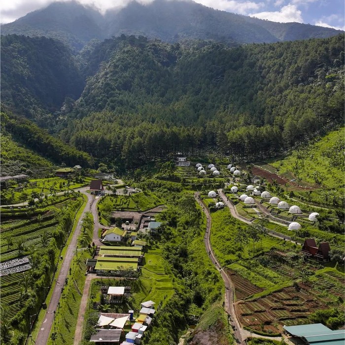 Lokasi wisata keluarga di Lereng Gunung Kawi