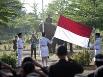 10 Doa Upacara HUT RI 17 Agustus Resmi Kemenag Lengkap Arabnya