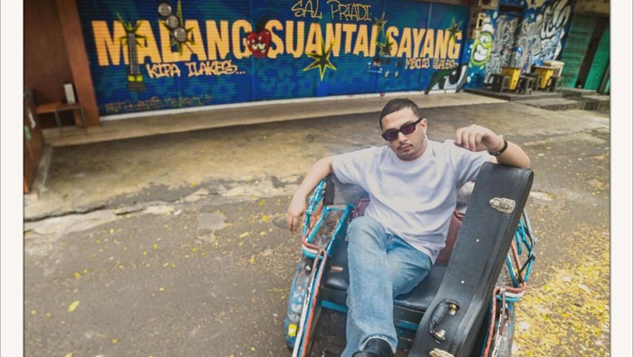 Musisi Sal Priadi merilis single baru Malang Suantai Sayang.