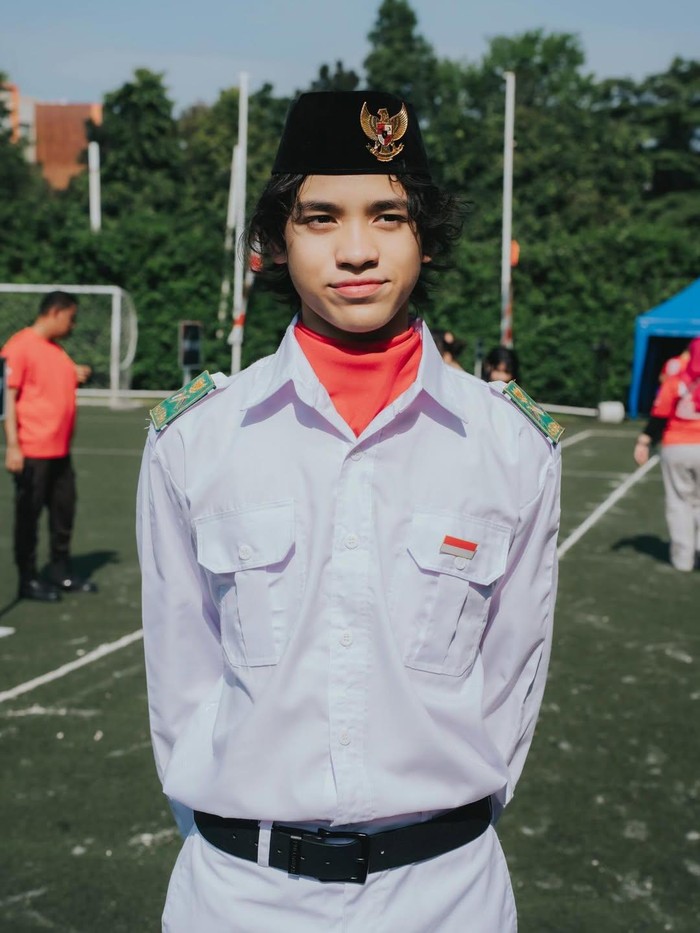 Noah anak BCL jadi pemimpin upacara Noah anak BCL jadi pemimpin upacara