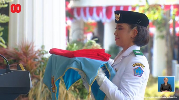 Pembawa Baki Paskibraka HUT RI ke-80, Bianca Alessia (dok.YouTube Sekretarisat Presiden)