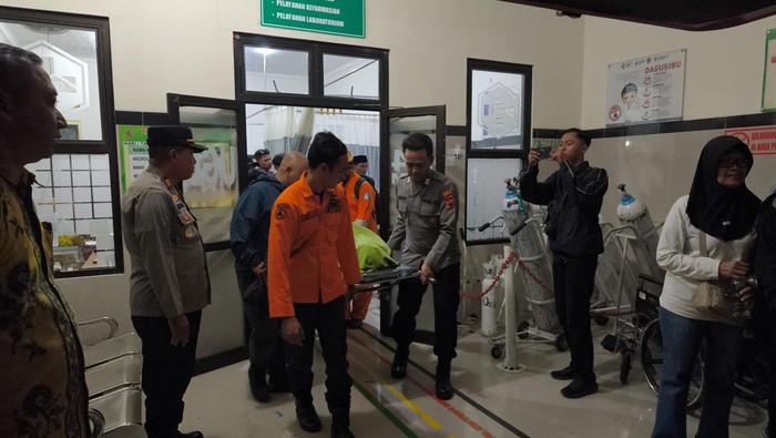 Jenazah pendaki asal Magetan yang meninggal di Gunung Lawu diserahkan keluarga