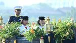 Potret Kereta Kencana Garuda Prabayaksa Bawa Bendera Dikawal 145 Pasukan Kuda