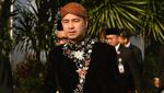Nagita Slavina Ayu Berkebaya, Raffi Ahmad Kenang Pernikahan Pakai Baju Jawa