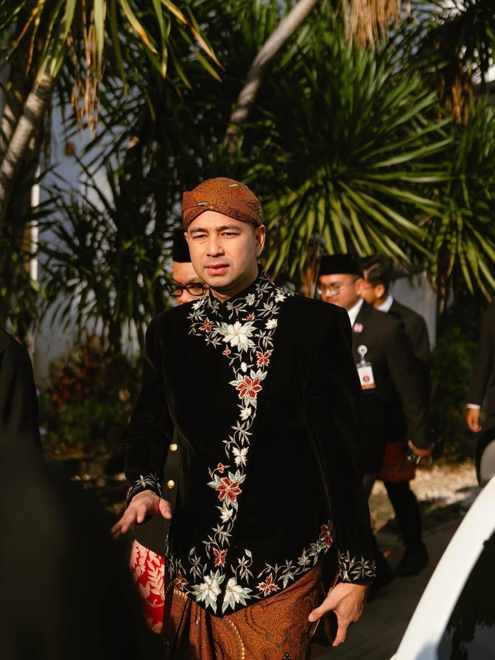 Raffi Ahmad dan Nagita Slavina Raffi Ahmad dan Nagita Slavina menghadiri acara Upacara HUT ke-80 RI di Istana Merdeka, Minggu (17/8/2025).