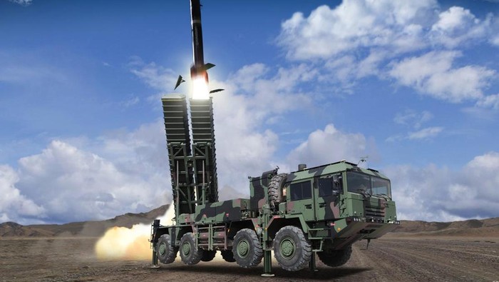 Rudal Balistik KHAN buatan Turki yang dimiliki Indonesia dan ditempatkan di Markas Yonarmed ke-18 di Tenggarong, Kalimantan Timur