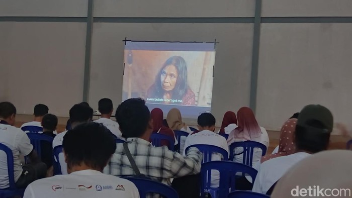 Suasana pemutaran Film Bebadong dalam rangka memperingati HUT RI dan edukasi kepada calon PMI, Minggu (17/8/2025).