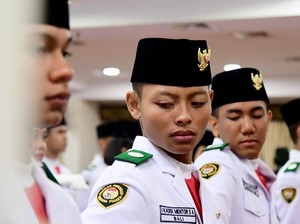 Ini Pembawa-Pembentang Bendera Merah Putih di Istana Merdeka, Dari Sekolah Mana?