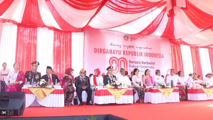 Upacara HUT ke-80 RI di Lapangan Renon, Denpasar, Minggu (17/8/2025).