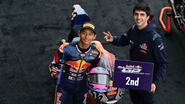 Veda Ega Pratama naik podium di Race 2 Red Bull Rookie Cup 2025 seri Spielberg
