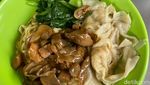 Viral di Tebet! Ini Mie Ayam Jamur Racikan Mantan Chef Restoran