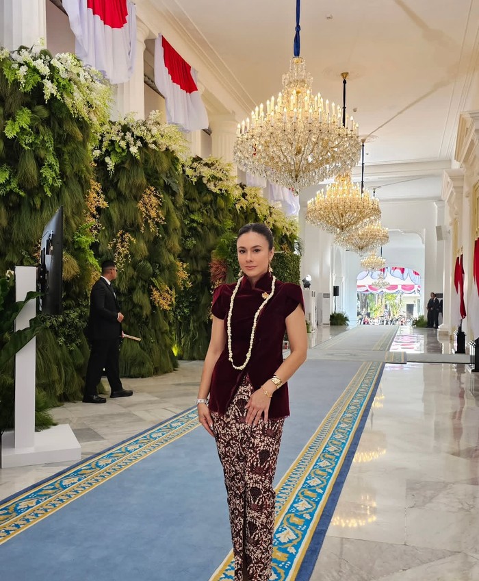 Wulan Guritno Wulan Guritno