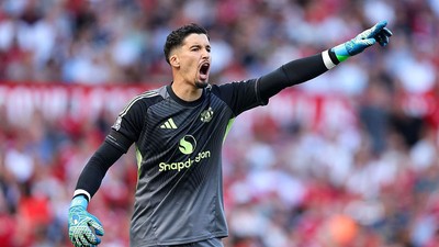 Cuci Gudang! MU Lepas 4 Kiper