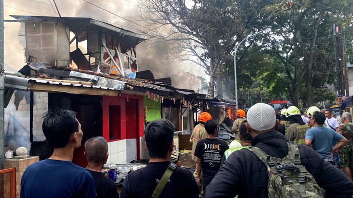 Kebakaran di Cilentah, Bandung
