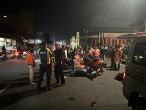 Motor Adu Banteng di Bandongan Magelang, 2 Pengendara Tewas