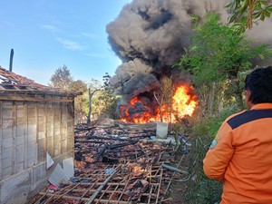 Tragedi 3 Orang Tewas dalam Ledakan Sumur Minyak di Gendono Blora