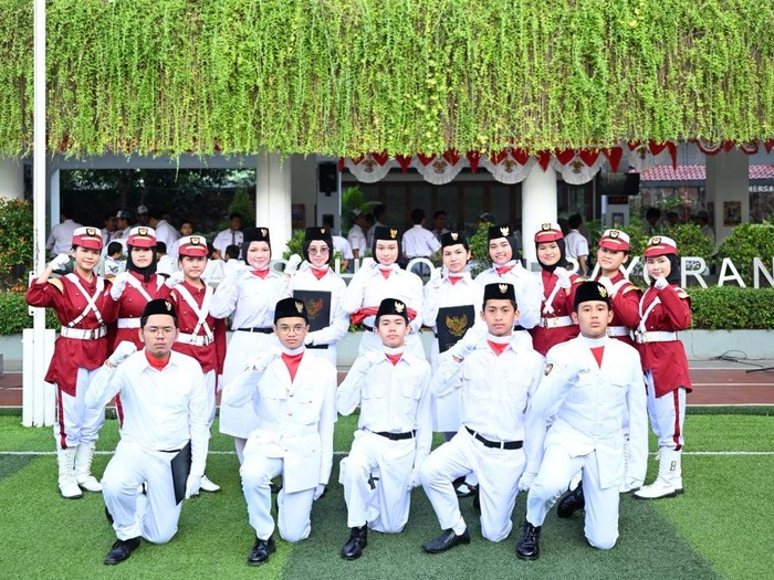 Lari Lintas Juang Labschool UNJ