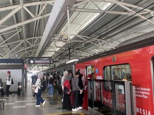 MRT Tutup Akses Stasiun Istora Mandiri-Benhil!