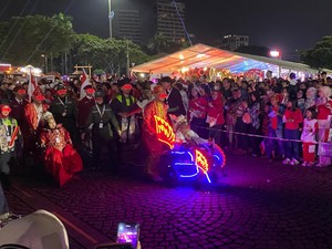 Penyandang Disabilitas Meriahkan Mobil Hias Kemensos di Karnaval HUT RI