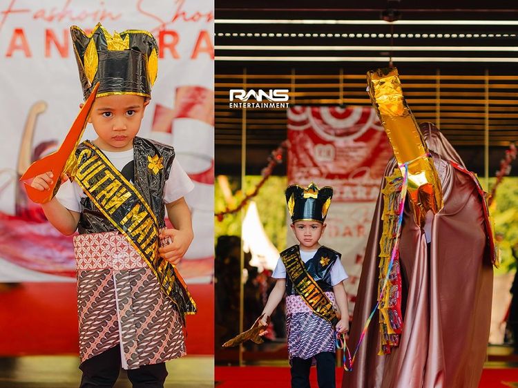 Kece! Pengasuh Rayyanza Bikin Baju Adat dari Bahan Seadanya tapi Hasil Wow