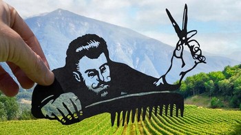 Ia menyulap sebuah landmark menjadi sesuatu yang benar-benar baru. Contohnya seperti pada foto berikut ini. Foto: @paperboyo via BoredPanda