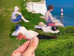 Cara Unik Seniman Padukan Karya Seninya dengan Hal di Sekitar