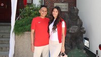 Susan Sameh bersama suaminya, Khalid Atamimi, terlihat ikut merayakan HUT RI ke-80 di Jerman. Acara itu digelar di kantor KJRI Hamburg. Foto: dok instagram Susan Sameh