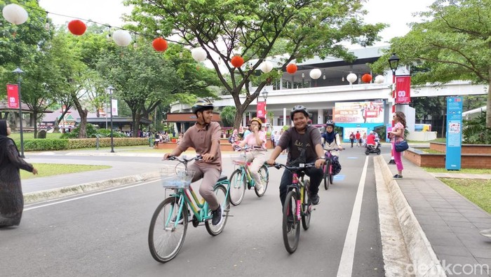 TMII ramai dikunjungi warga (Kurniawan Fadilah/detikcom)