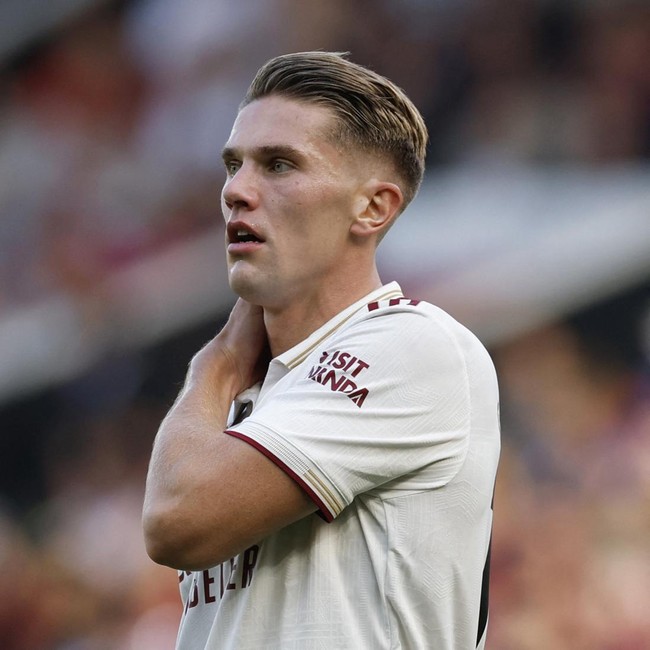 Sedikit Sekali Sentuh Bolanya, Viktor Gyokeres