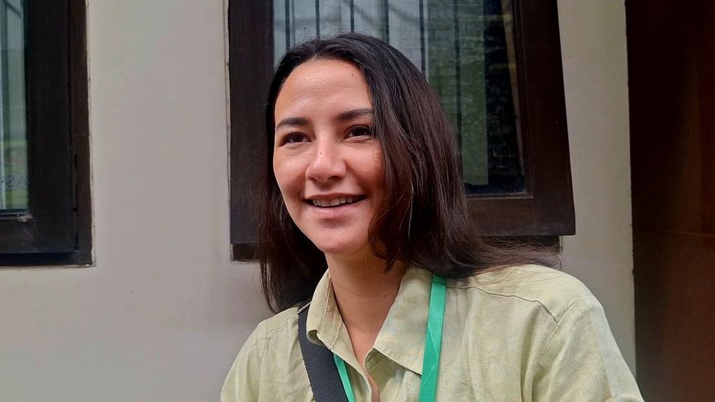 Video: Penampilan Sederhana Dahlia Poland dan Fandy di Sidang Cerai