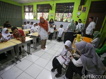 Antusiasme Pelajar SD Jalani Imunisasi HPV