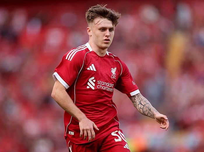 LIVERPOOL, ENGLAND - AUGUST 04:  Ben Doak of Liverpool during the pre-season friendly match between Liverpool v Athletic Club Bilbao at Anfield on August 04, 2025 in Liverpool, England. (Photo by Carl Recine/Getty Images)