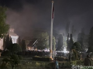 Jurnalis Diintimidasi Oknum TNI Saat Liput Demo Ricuh Kenaikan PBB di Bone