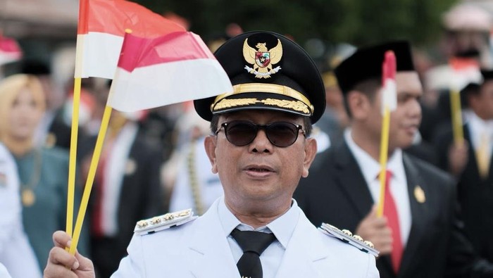Bupati Soppeng Suwardi Haseng.