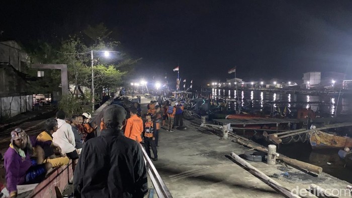 Suasana di dermaga Tambaklorok, Kecamatan Semarang Utara, Kota Semarang, Selasa (19/7/2025).