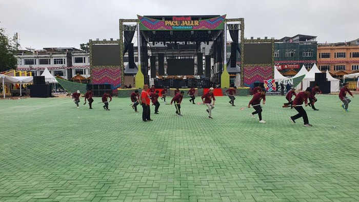 Foto: Lapangan tempat pembukaan Festival Pacu Jalur (Raja Adil Siregar/detikSumut)