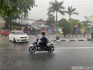 Wilayah Ini Berpotensi Dikepung Hujan Sepekan ke Depan, Cek Daerahmu!