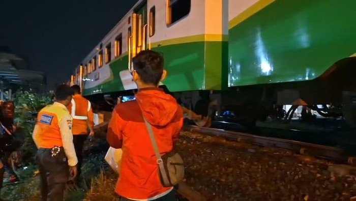 KA Commuter Line Jenggala gagal berhenti di Stasiun Sidoarjo Kota