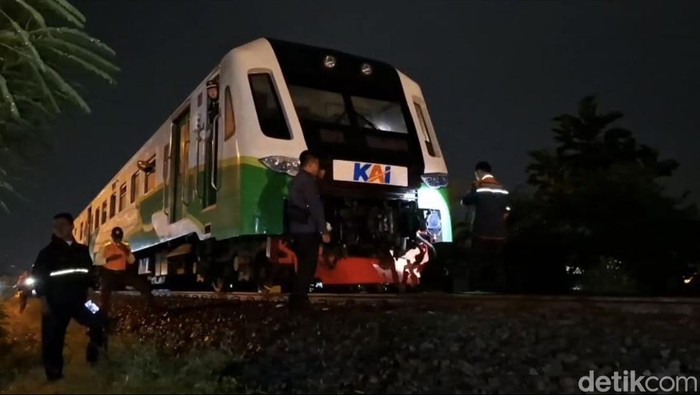 KA Commuter Line Jenggala gagal berhenti di Stasiun Sidoarjo Kota