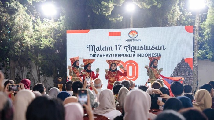 KBRI untuk Tunisia menggelar Peringatan Malam HUT ke-80 RI di Wisma Duta Besar RI untuk Tunisia di kawasan Lac, Tunis. (dok istimewa)