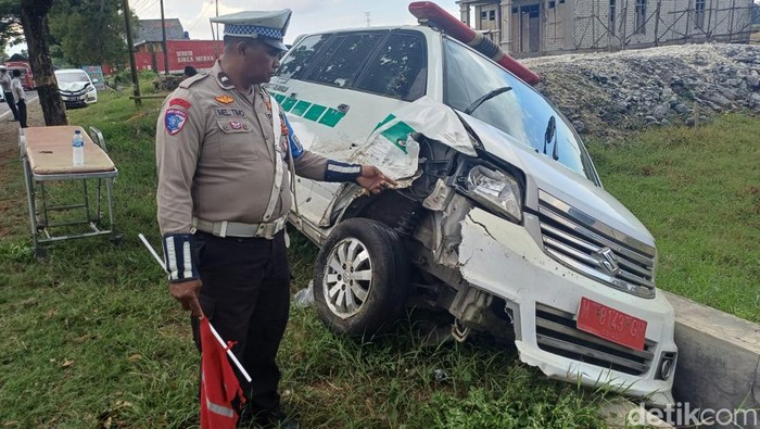 Kecelakaan ambulans di Bangkalan