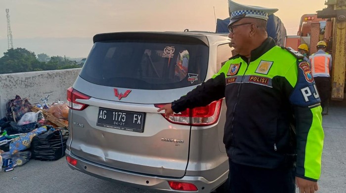 Kecelakaan di Tol Jombang hingga 3 tewas